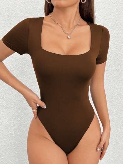 BODY CUELLO CUADRADO